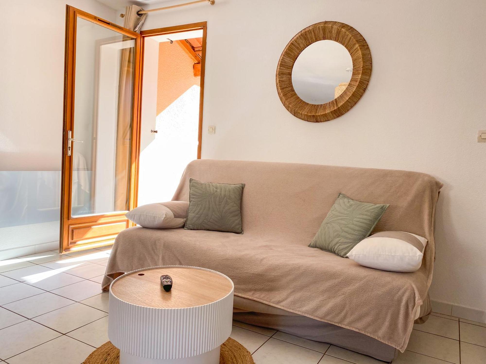Maison "Douceurs D'Ete " Maison De Vacances Bord De Mer A Vias Plage - 600M De La Plage Et Du Canal Du Midi - Piscine Residentielle, Wifi Fibre, Activites Et Loisirs מראה חיצוני תמונה